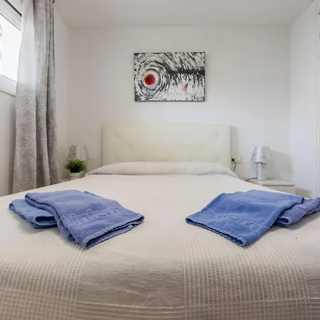 Mercuri By Interhome Salou