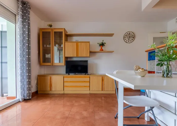 Mercuri By Interhome Apartman